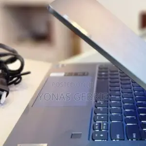 New Laptop Lenovo Yoga 7i 16GB Intel Core I7 SSD 1T