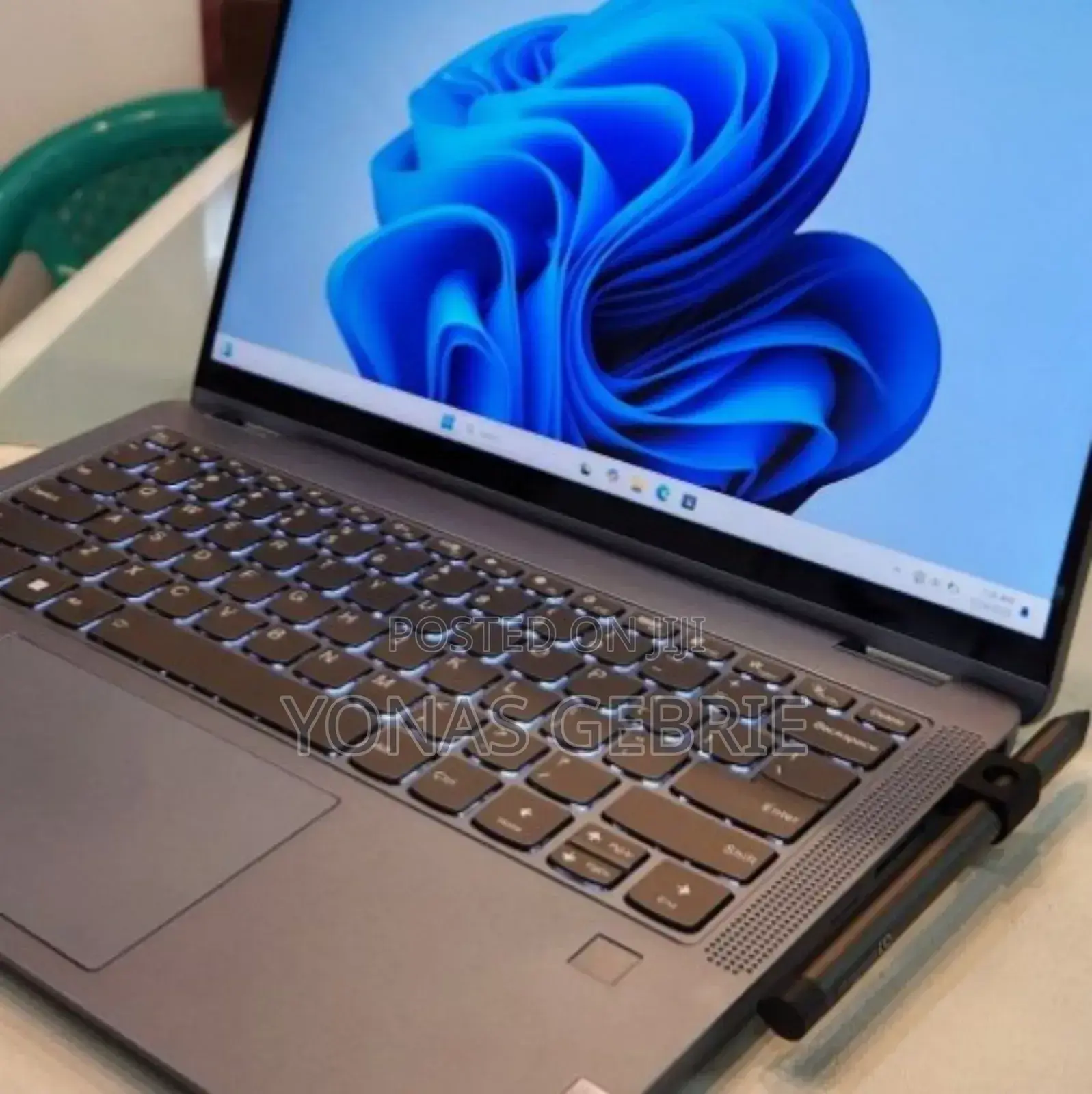 New Laptop Lenovo Yoga 7i 16GB Intel Core I7 SSD 1T