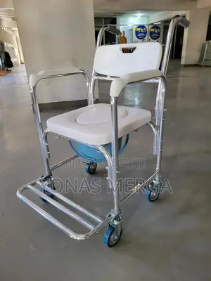 Photo - Toilet Chair፵巾3-in-1 Mobile Commode Wheelchair Shower Chair
