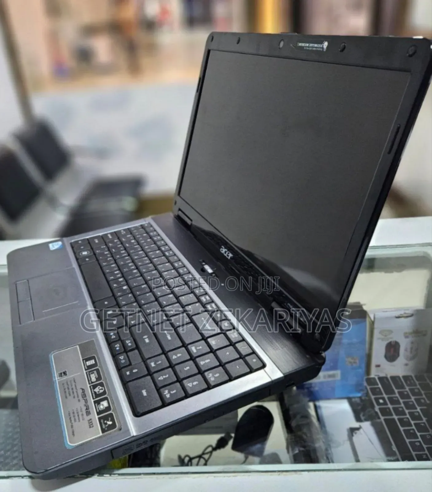 New Laptop Acer Aspire 5 2GB Intel Celeron HDD 160GB