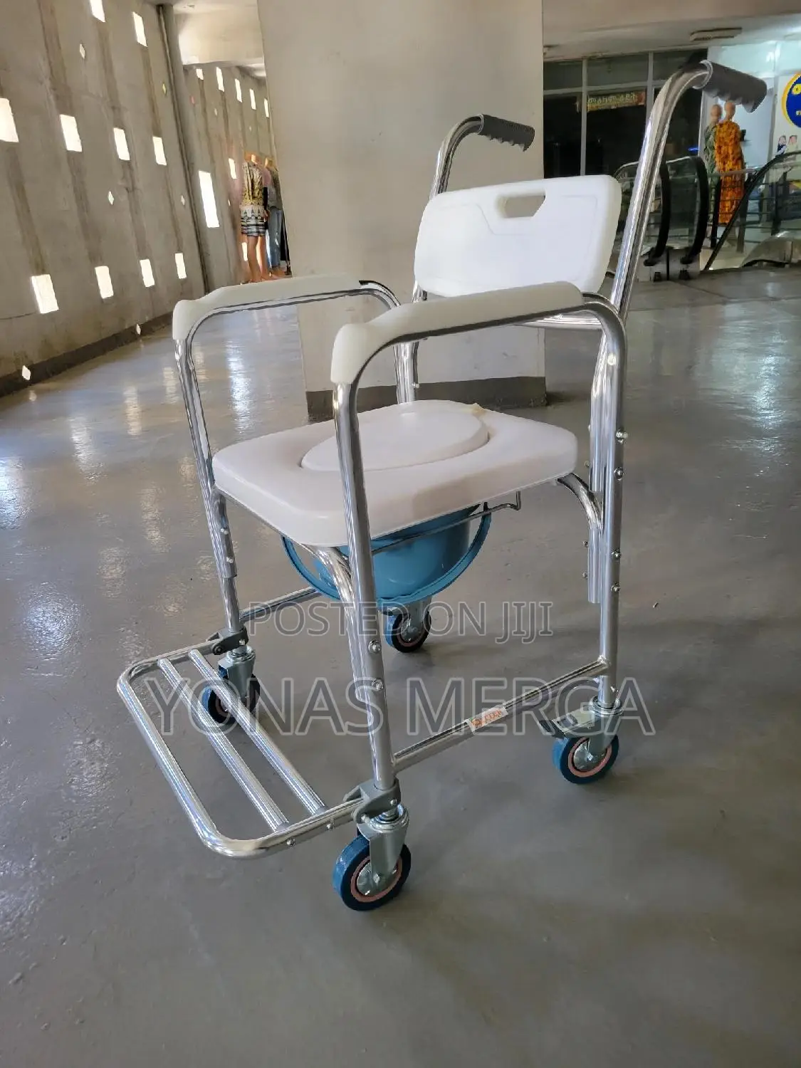 Disabled People Bedpan Foot Pedal፮面toilet Chair፼凸w/Padded