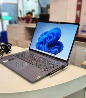 New Laptop Lenovo Yoga 7i 16GB Intel Core I7 SSD 1T