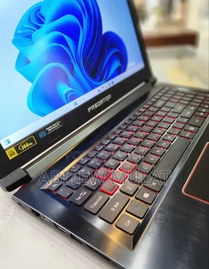 New Laptop Acer Predator Helios 300 16GB Intel Core I7 HDD+SSD 1T