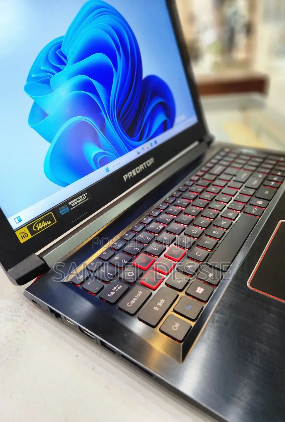 New Laptop Acer Predator Helios 300 16GB Intel Core I7 HDD+SSD 256GB