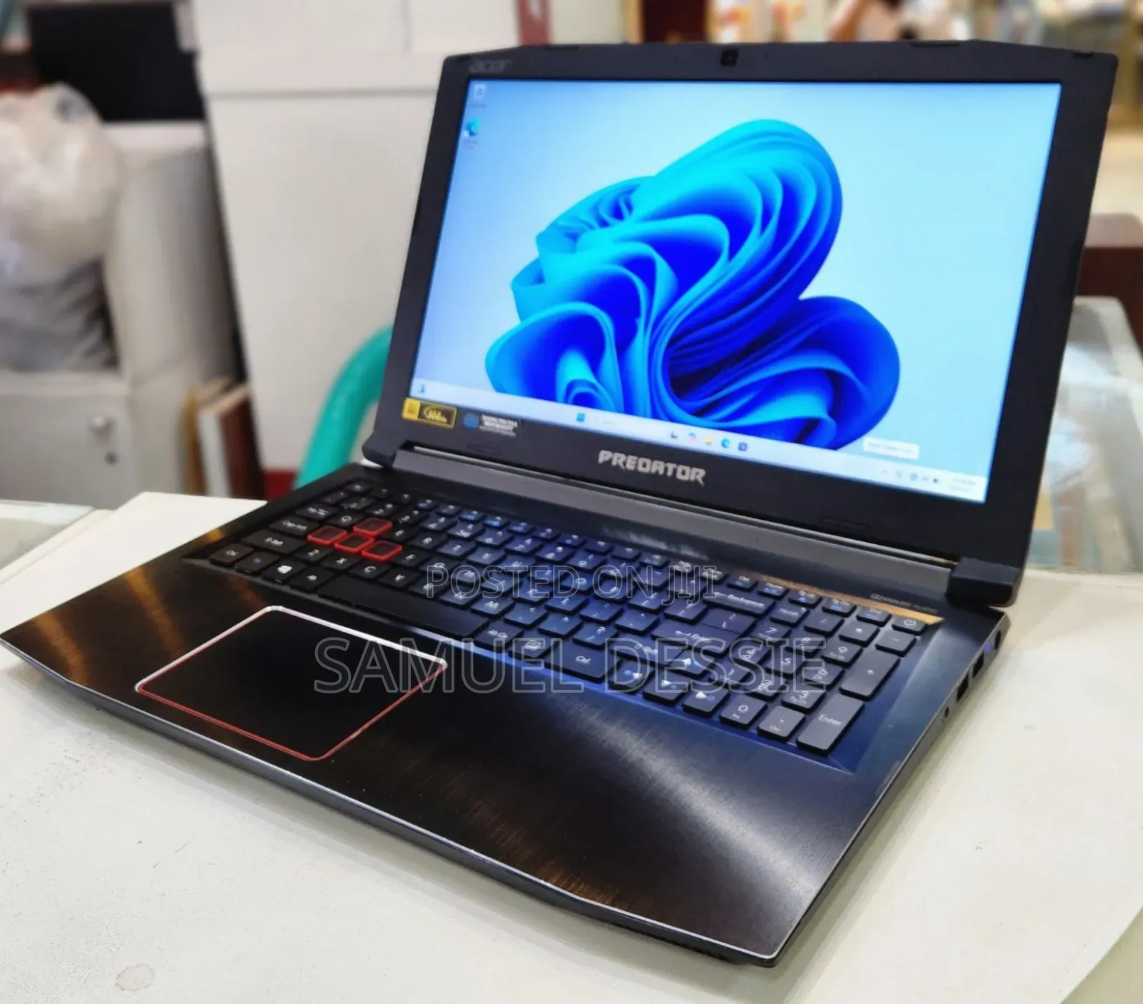 New Laptop Acer Predator Helios 300 16GB Intel Core I7 HDD+SSD 256GB