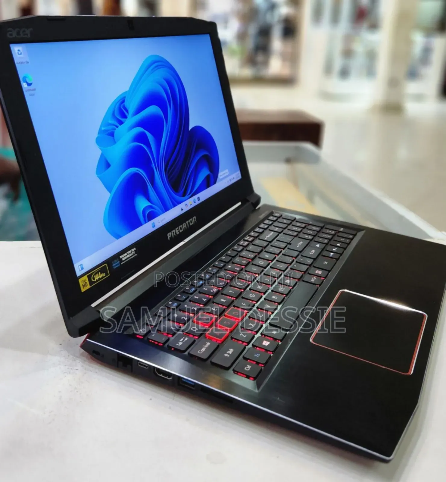 New Laptop Acer Predator Helios 300 16GB Intel Core I7 HDD+SSD 256GB