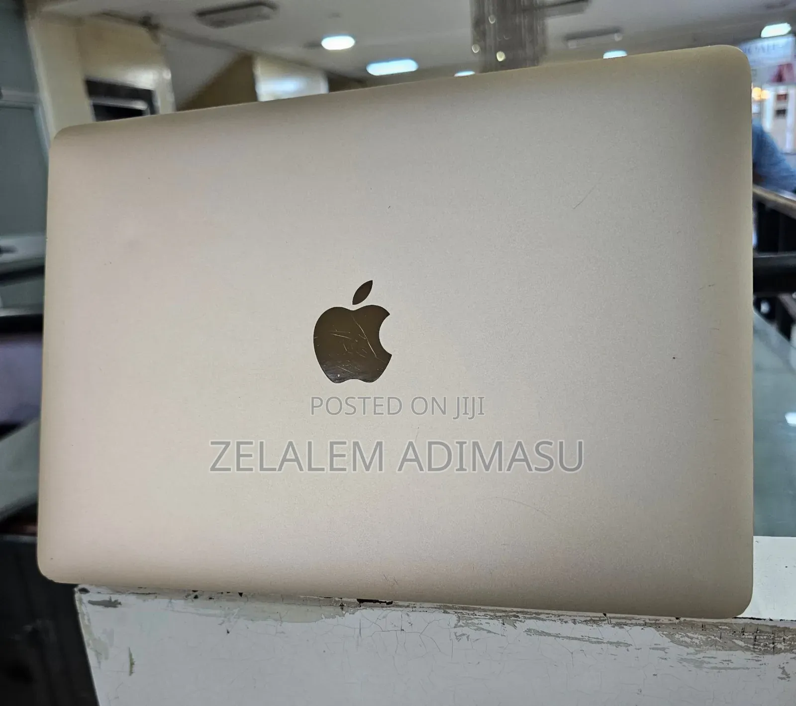 New Laptop Apple MacBook Pro 2015 8GB Intel Core M SSD 256GB