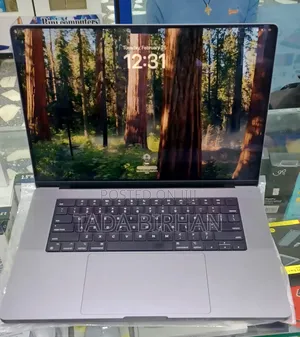 New Laptop Apple MacBook Pro M1 16GB Intel Core I7 SSD 512GB