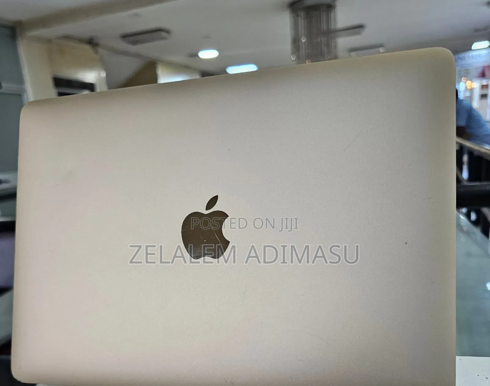 New Laptop Apple MacBook Pro 2015 8GB Intel Core M SSD 256GB