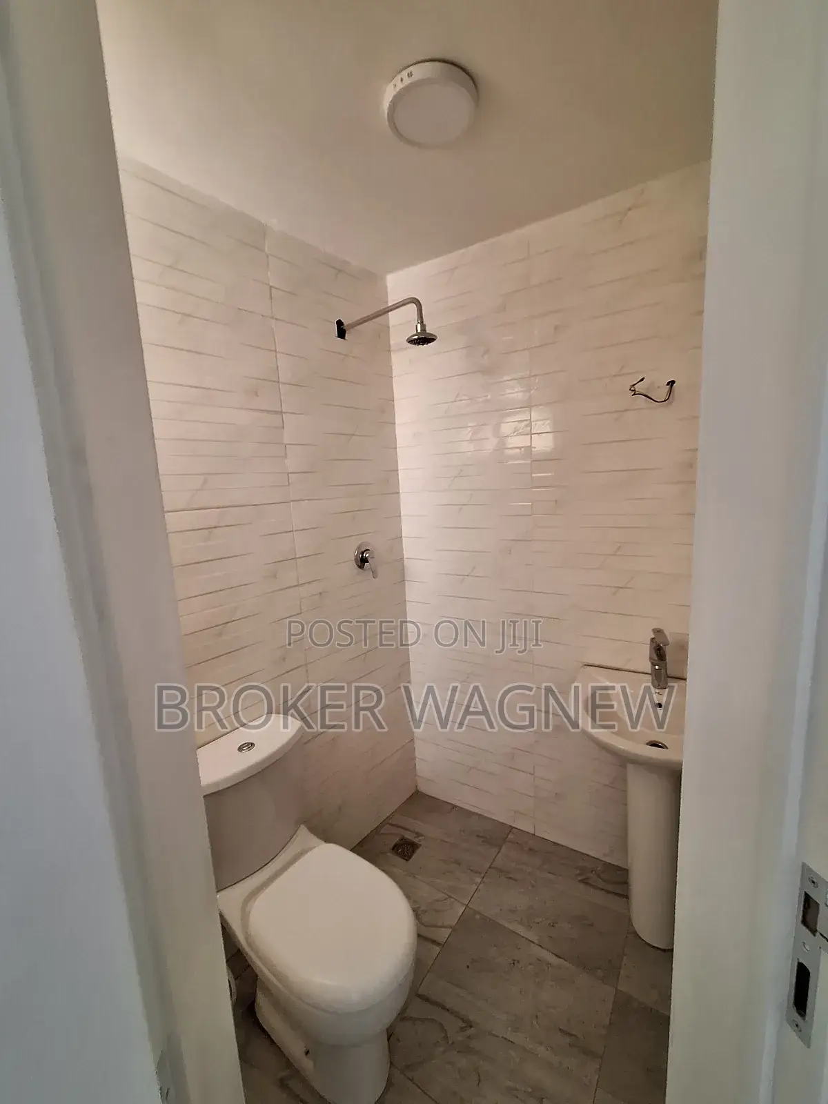 3bdrm Apartment in Bole for rent