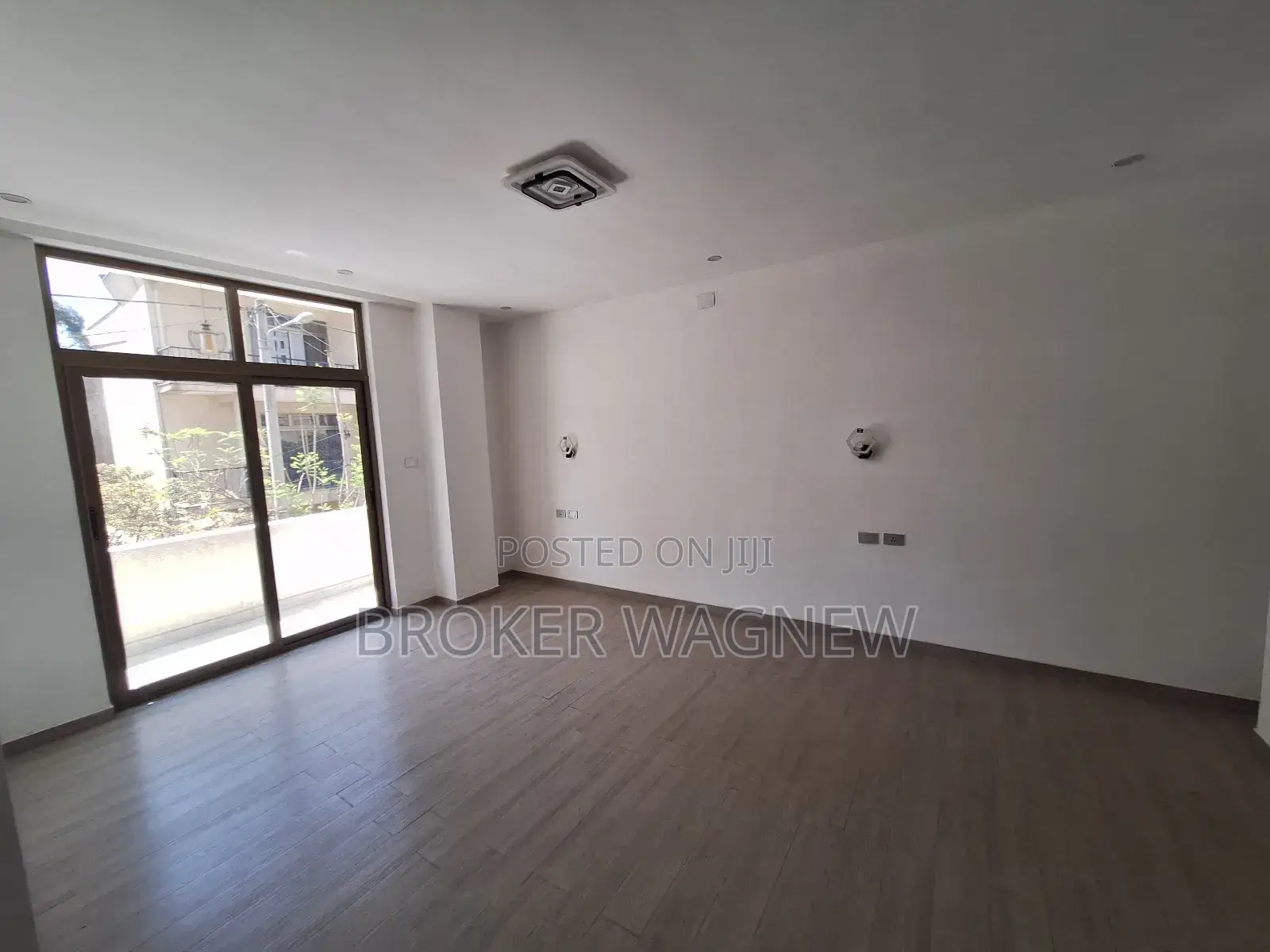 3bdrm Apartment in Bole for rent