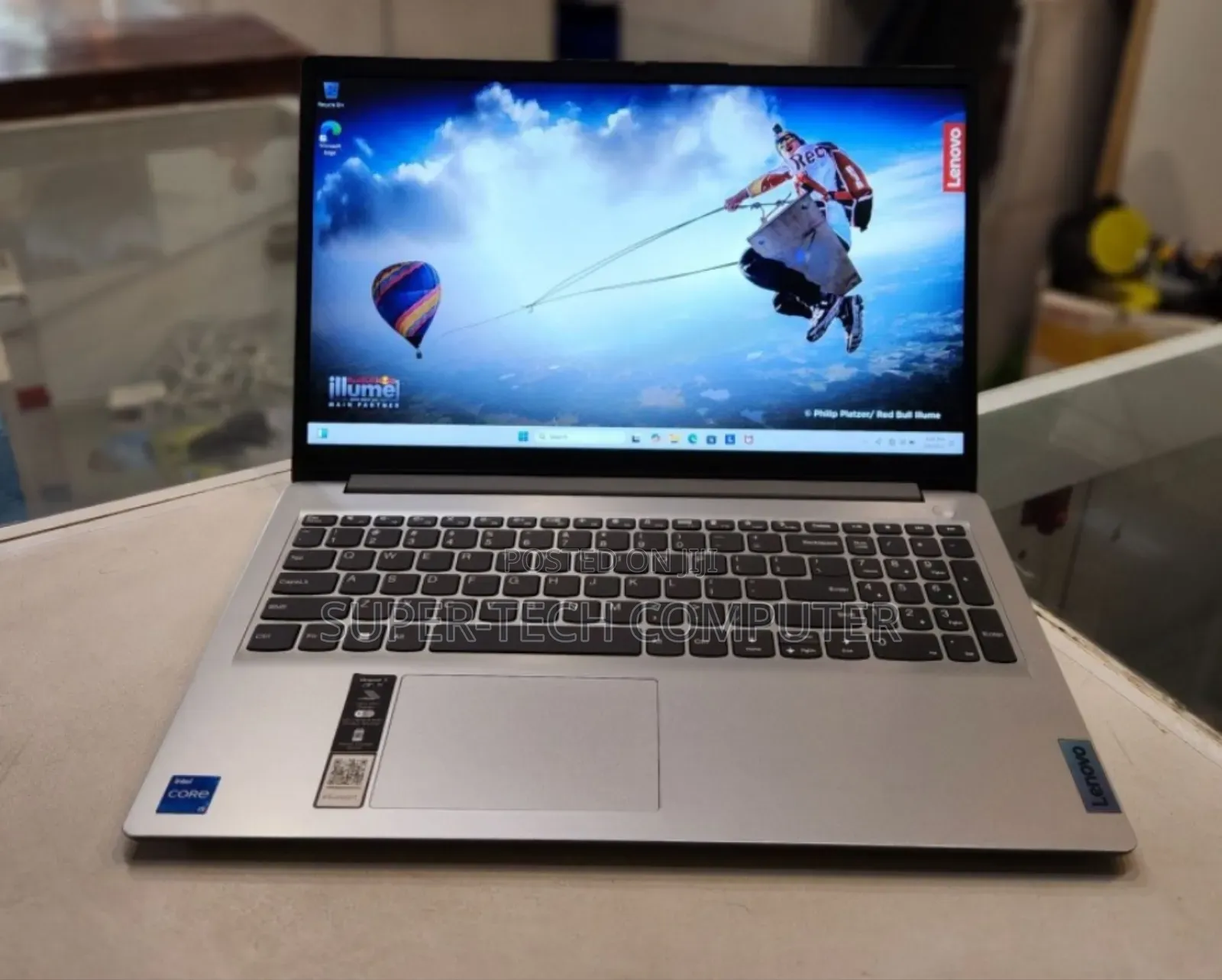 New Laptop Lenovo Ideapad 3 8GB Intel Core I5 SSD 512GB