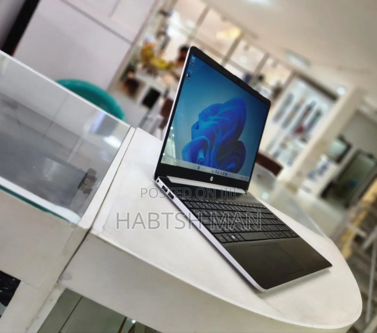 New Laptop HP Stream Notebook 8GB Intel Core I7 SSD 512GB