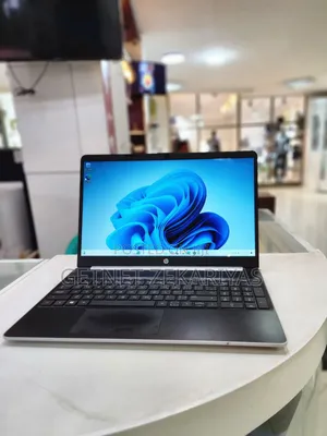 New Laptop HP Stream Notebook 8GB Intel Core I7 SSD 512GB