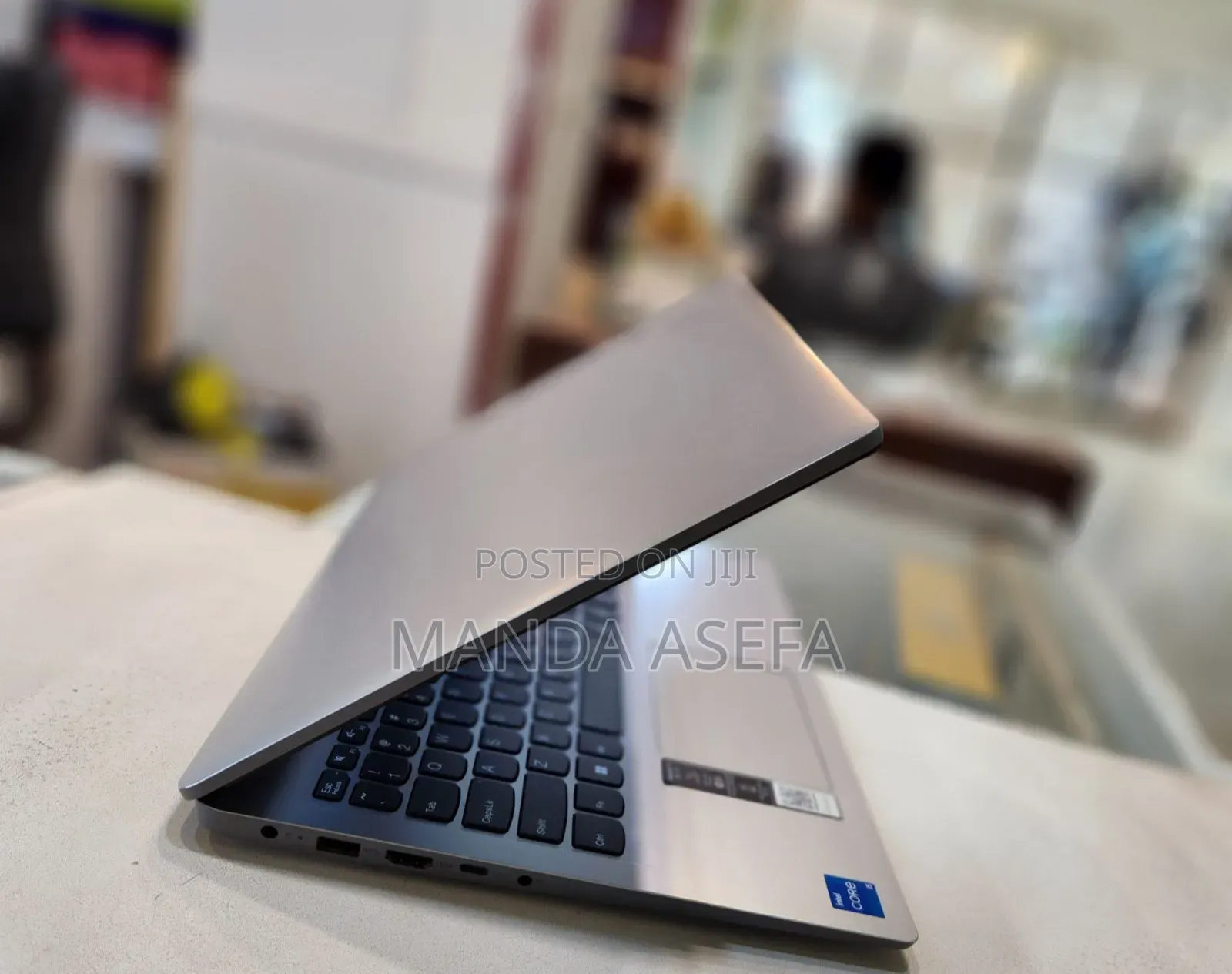 New Laptop Lenovo IdeaPad 1 8GB Intel Core I5 SSD 512GB