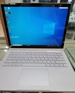 Photo - New Laptop Microsoft Surface 16GB Intel Core I7 SSD 256GB
