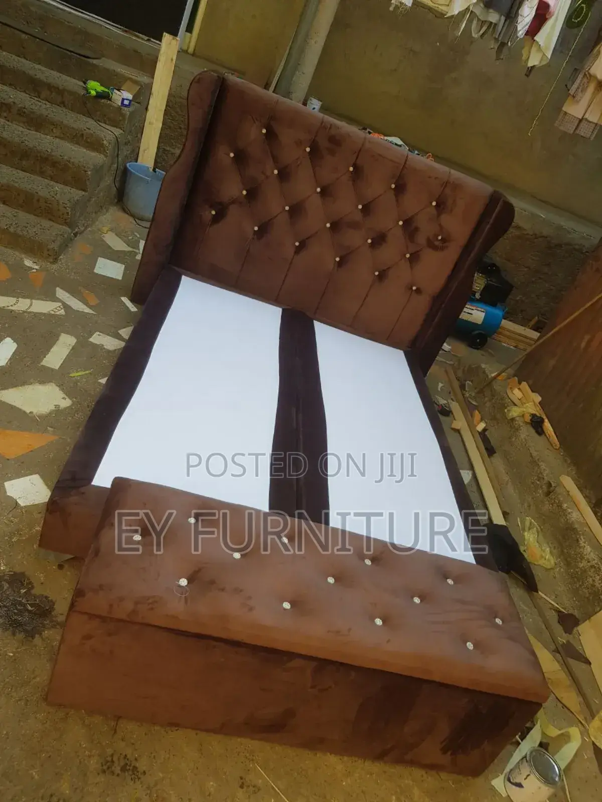 ተሰርቶ ያለቀ አልጋ አልጋ Bed