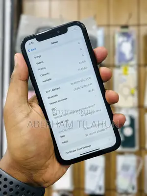 Apple iPhone XR 64 GB Black