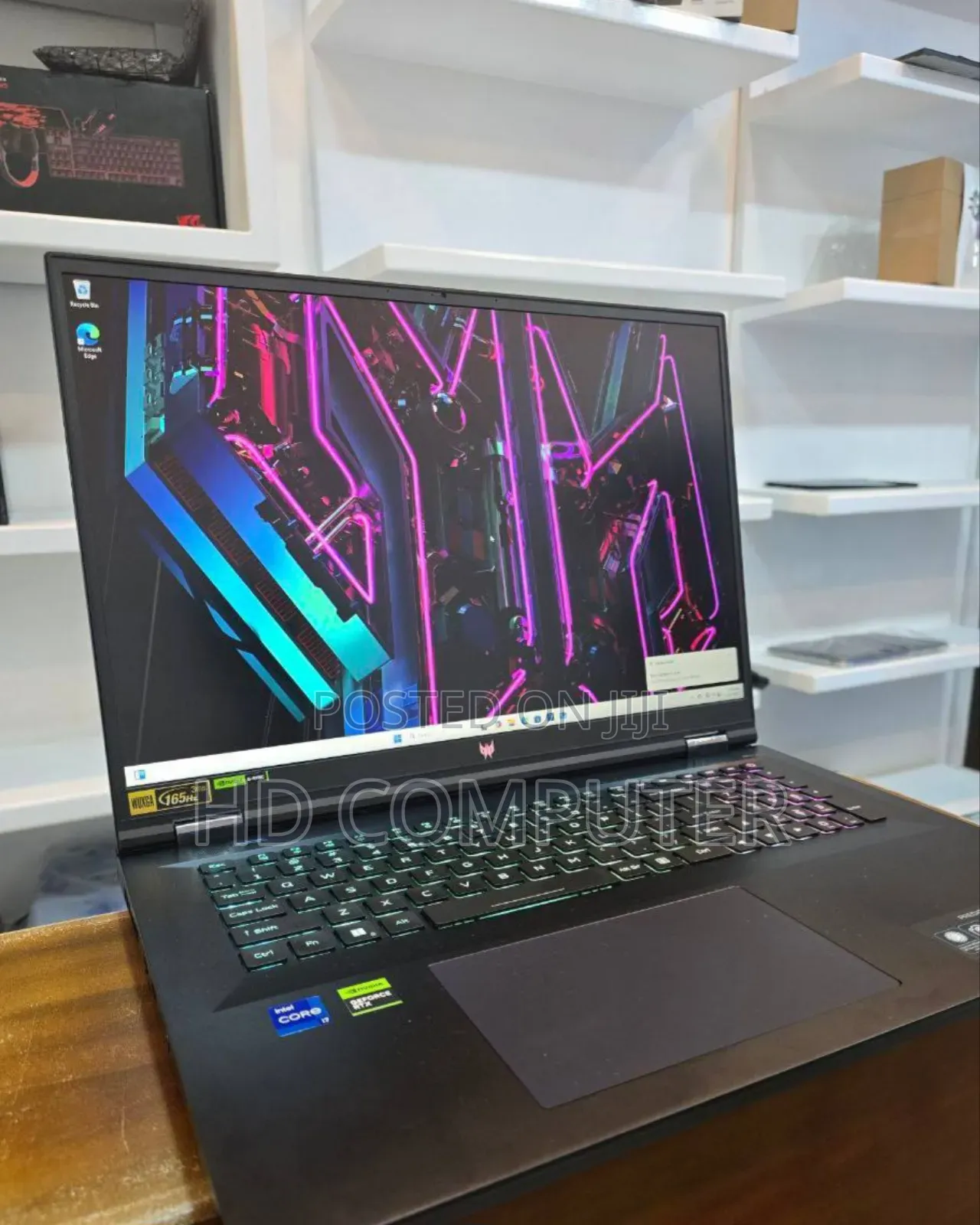 New Laptop Acer Predator Helios 18 PH18-71 16GB Intel Core I7 SSD 1T