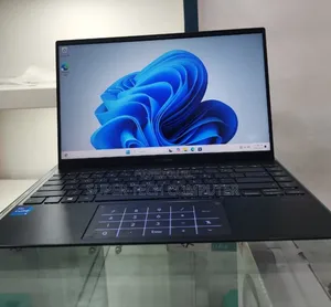 Photo - New Laptop Asus ZenBook UX31LA 8GB Intel Core I5 SSD 512GB