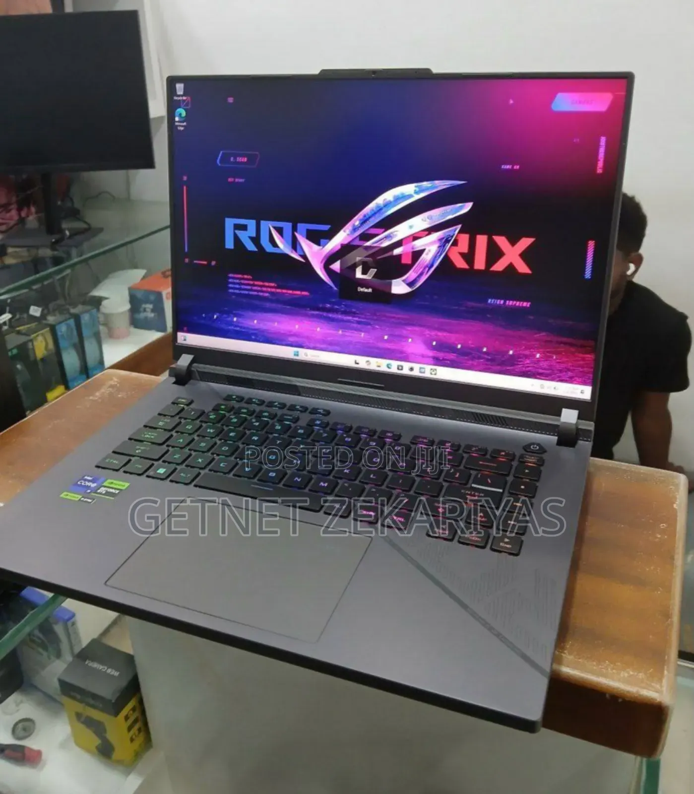 New Laptop Asus ROG Strix G16 G614 32GB Intel Core I9 SSD 1T