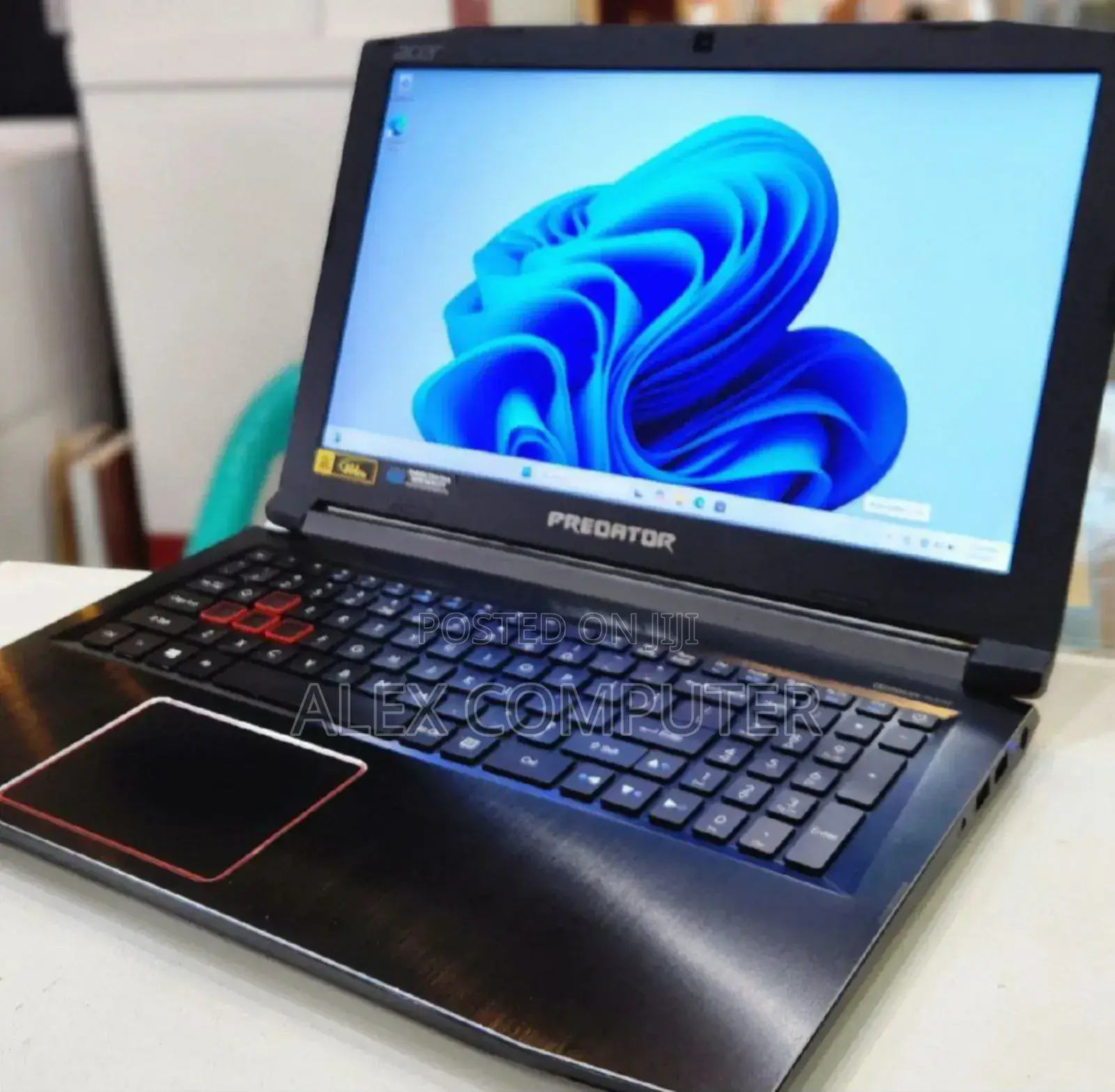 New Laptop Acer Predator 15 16GB Intel Core I7 HDD+SSD 1T