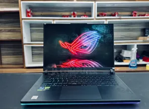 New Laptop Asus ROG Strix G16 G614 16GB Intel Core I7 SSD 1T