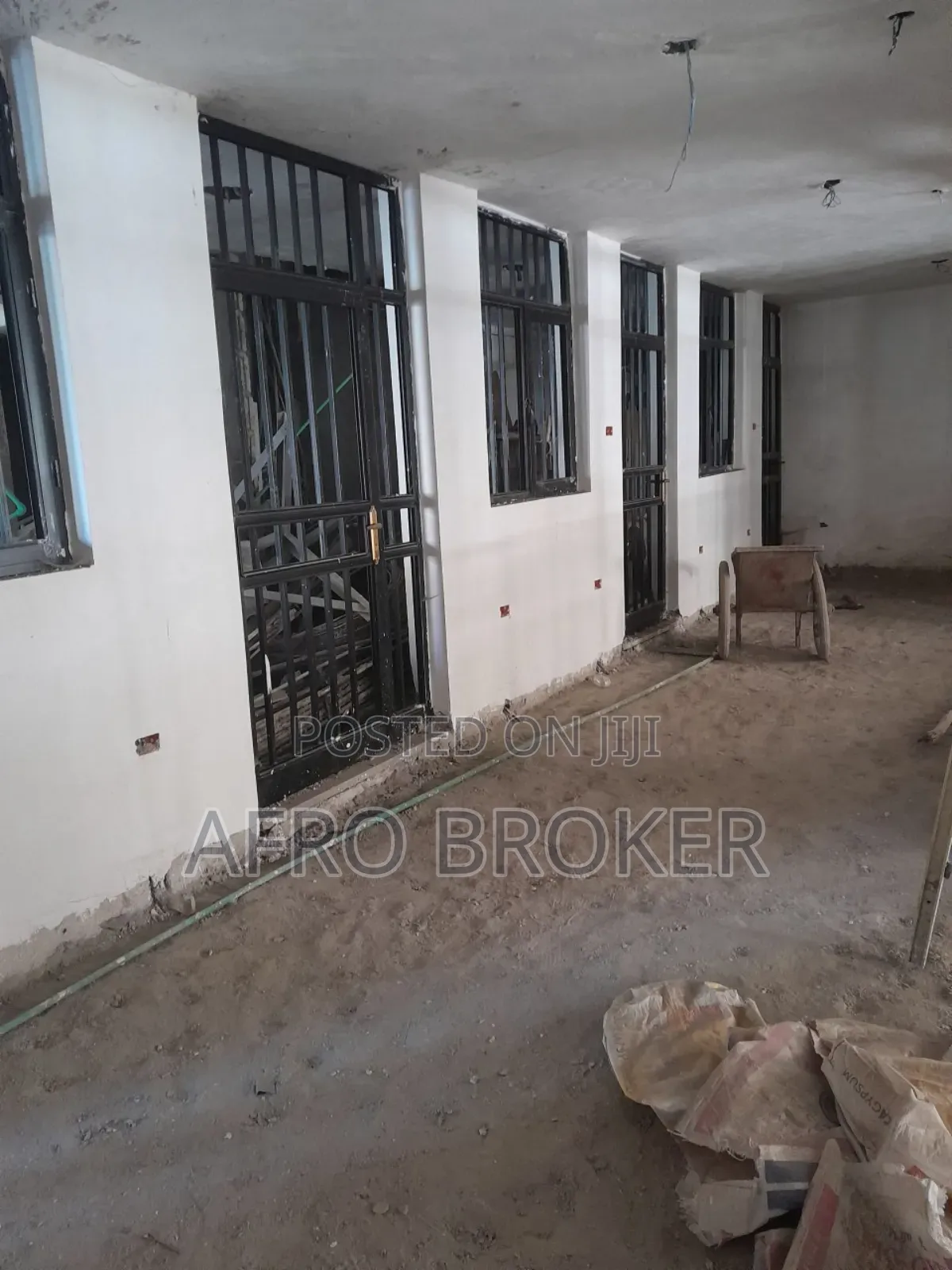 Commercial Shop for Sell