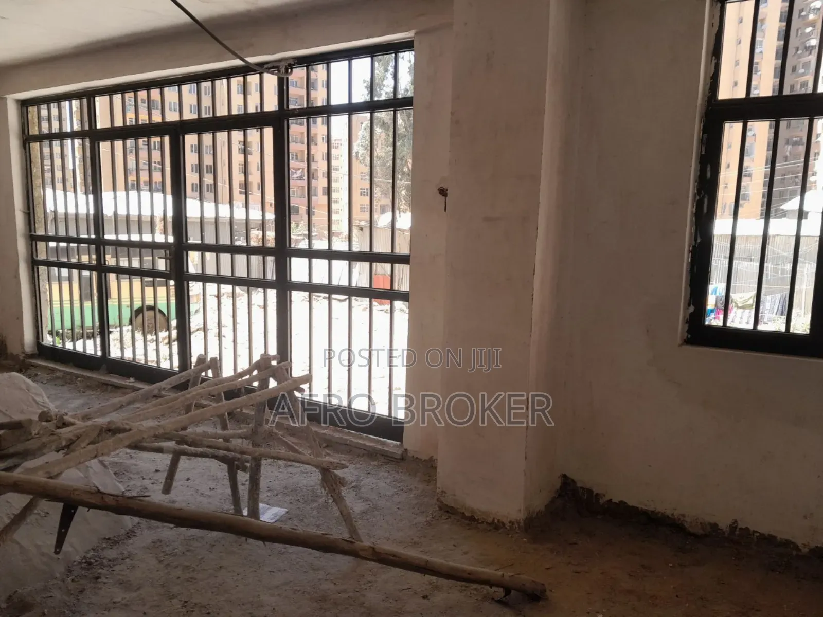 Commercial Shop for Sell