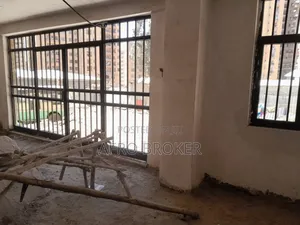 Commercial Shop for Sell