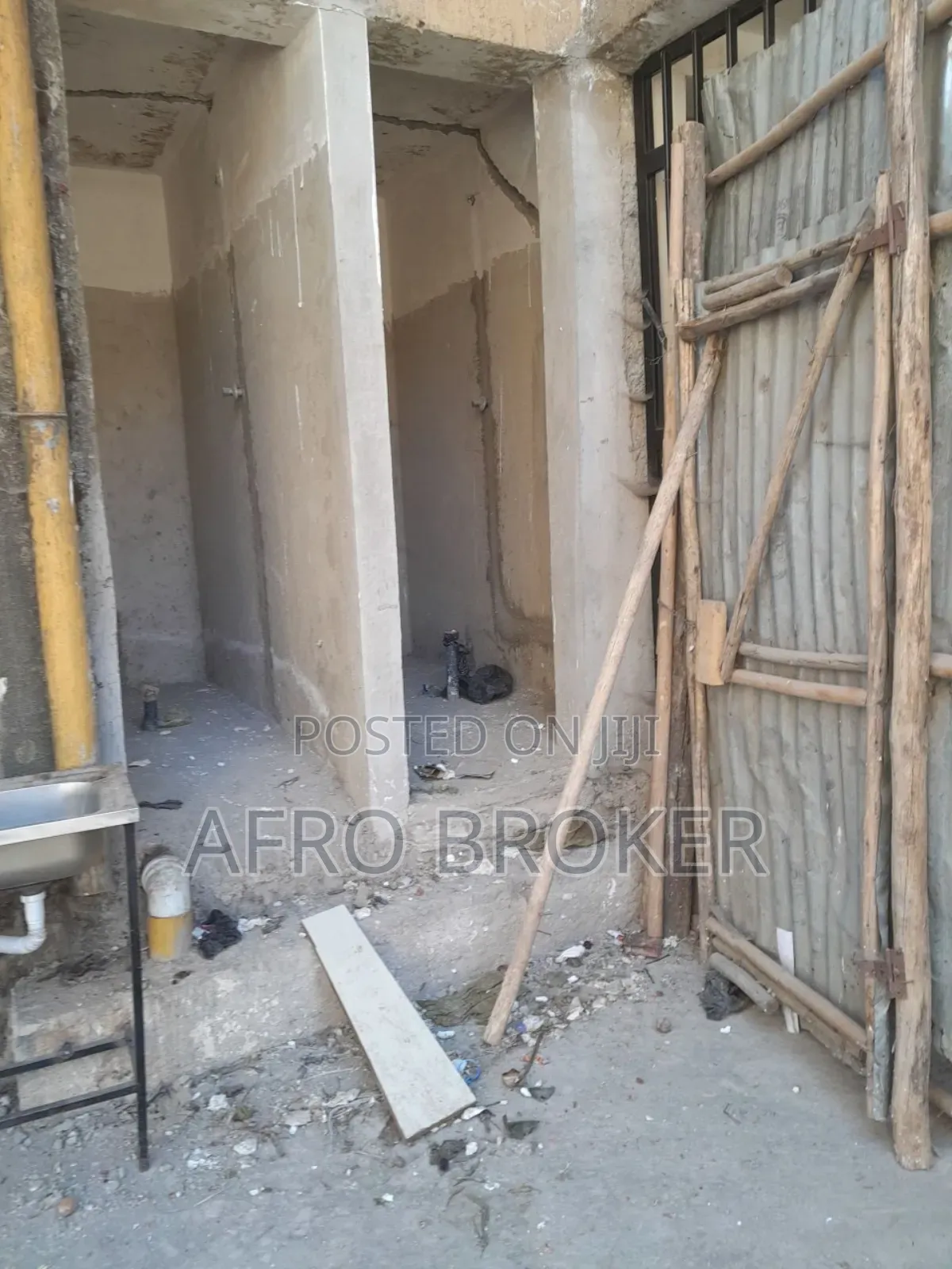 Commercial Shop for Sell