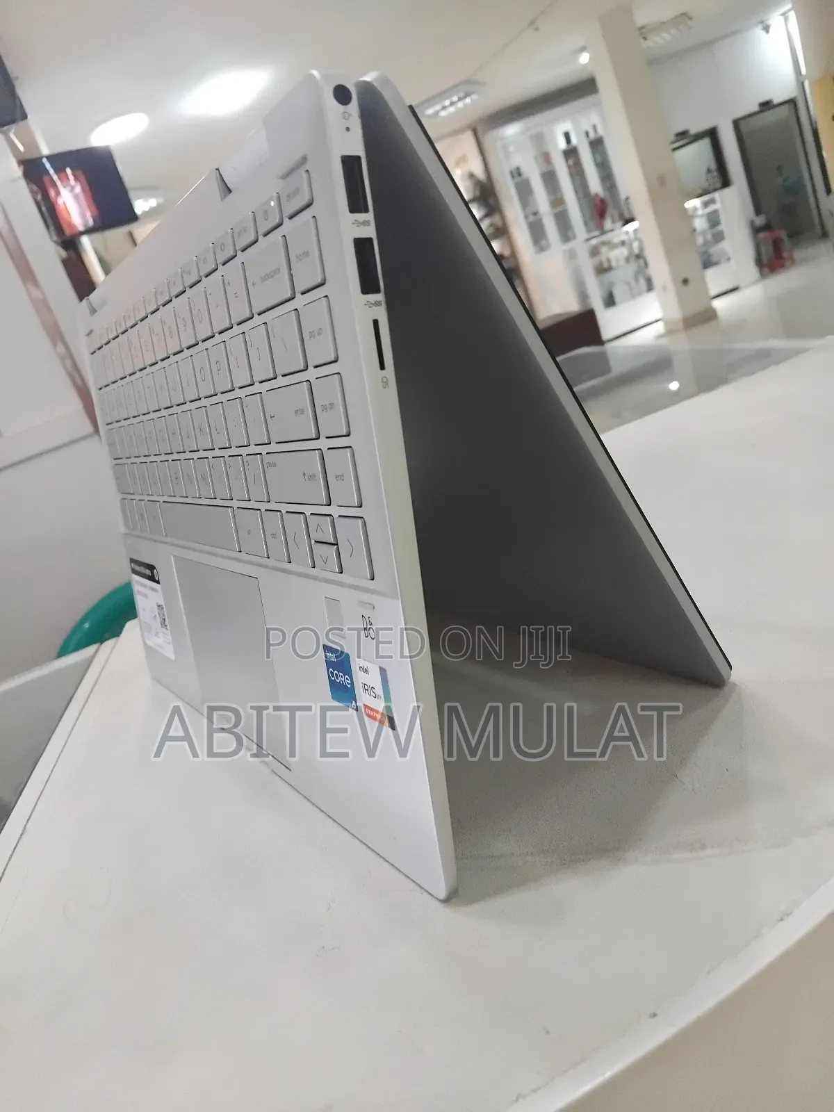 New Laptop HP Pavilion X360 14 8GB Intel Core I5 SSD 512GB