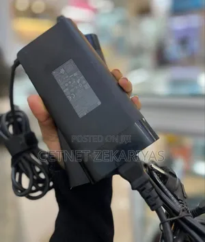 Photo - Hp Gaming Charger