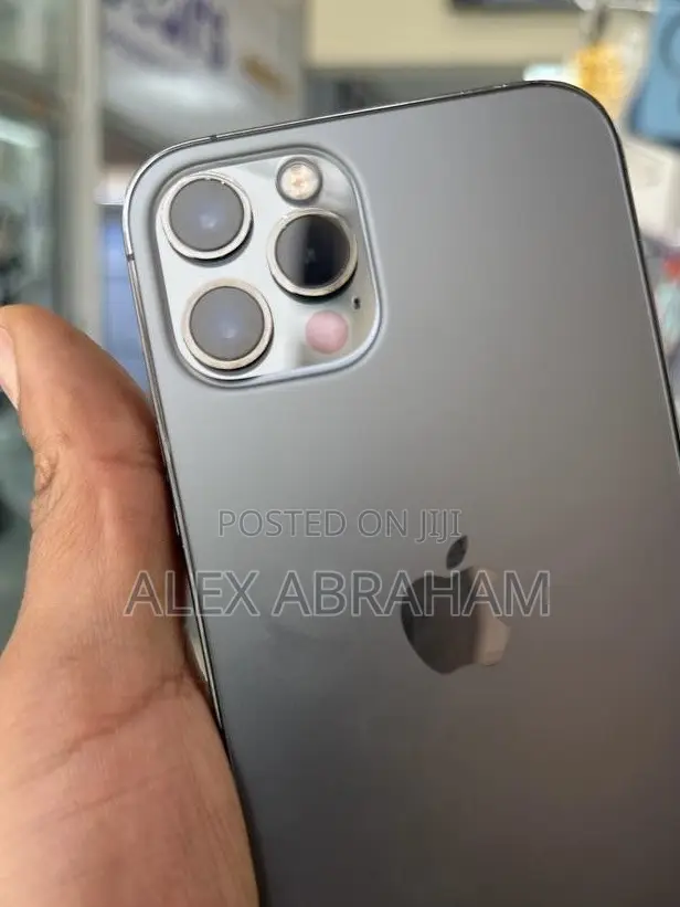 New Apple iPhone 12 Pro 128 GB Black