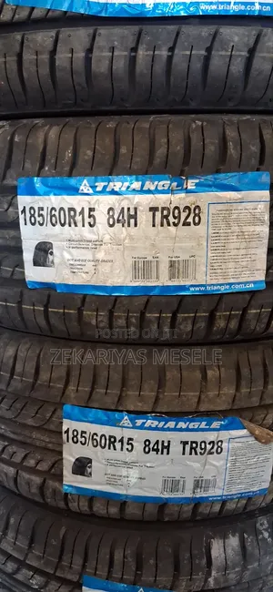 Photo - Car Tyre Goma