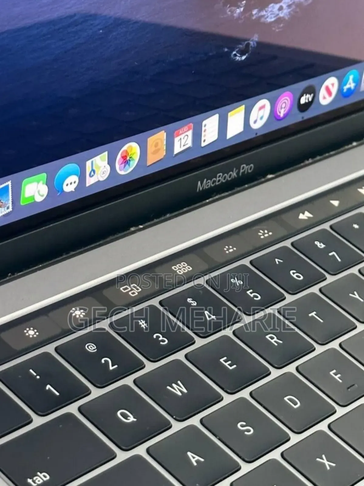 New Laptop Apple MacBook Pro 2019 8GB Intel Core I5 SSD 128GB