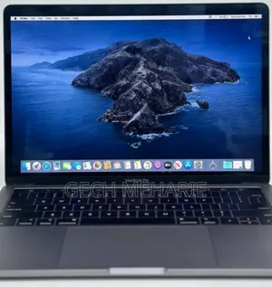 New Laptop Apple MacBook Pro 2019 8GB Intel Core I5 SSD 128GB