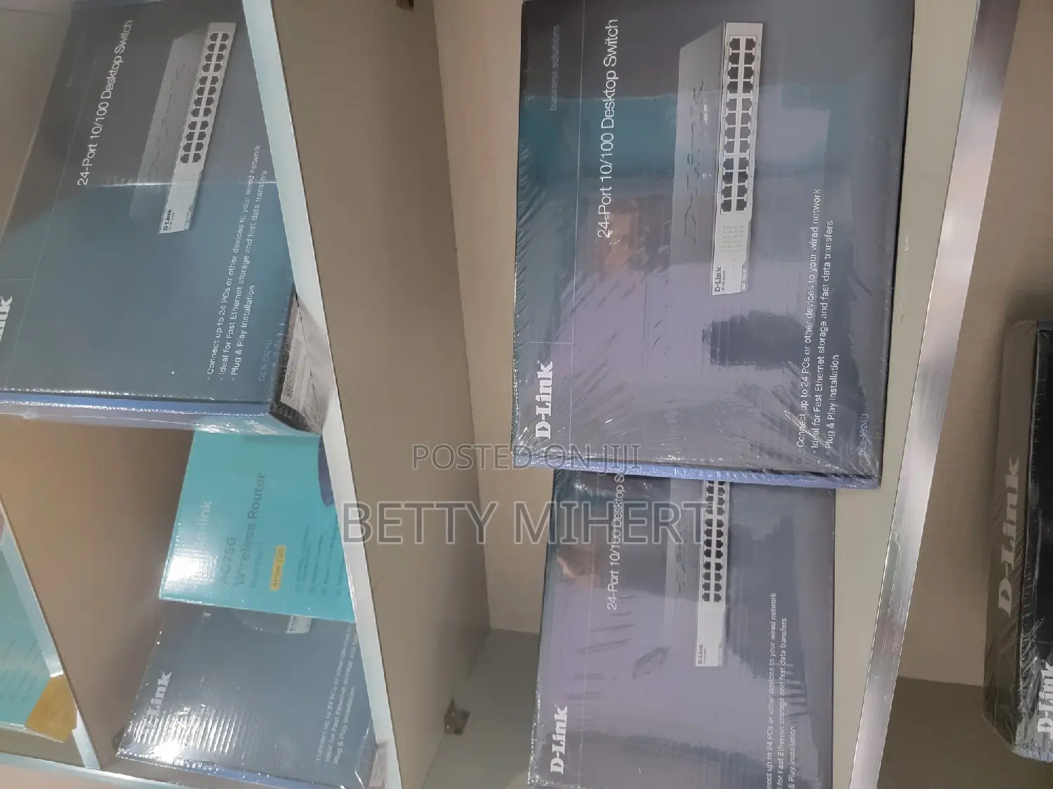 D- Link 24 Port Switch