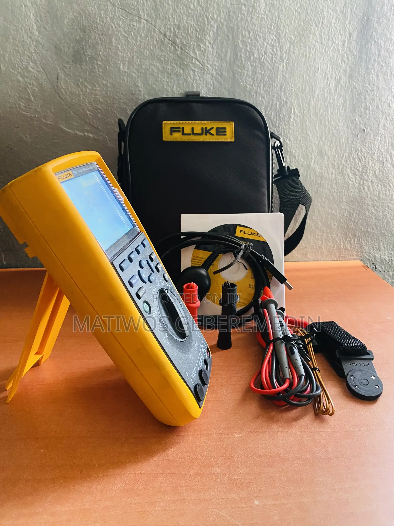Fluke 289 True-RMS Data Logging Multimeter