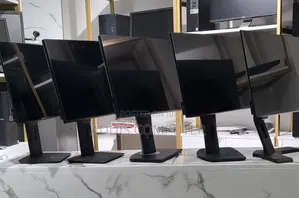 Photo - Dell Monitor 24 Inch