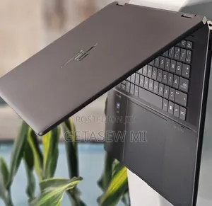 New Laptop HP Spectre 32GB Intel Core Ultra 7 SSD 1T