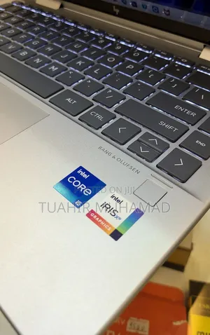 New Laptop HP Envy X360 8GB Intel Core I5 SSD 512GB