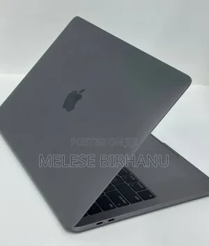 New Laptop Apple MacBook Pro 2019 8GB Intel Core I5 SSD 128GB
