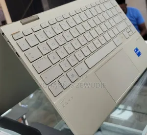 New Laptop HP Envy X360 8GB Intel Core I5 SSD 512GB