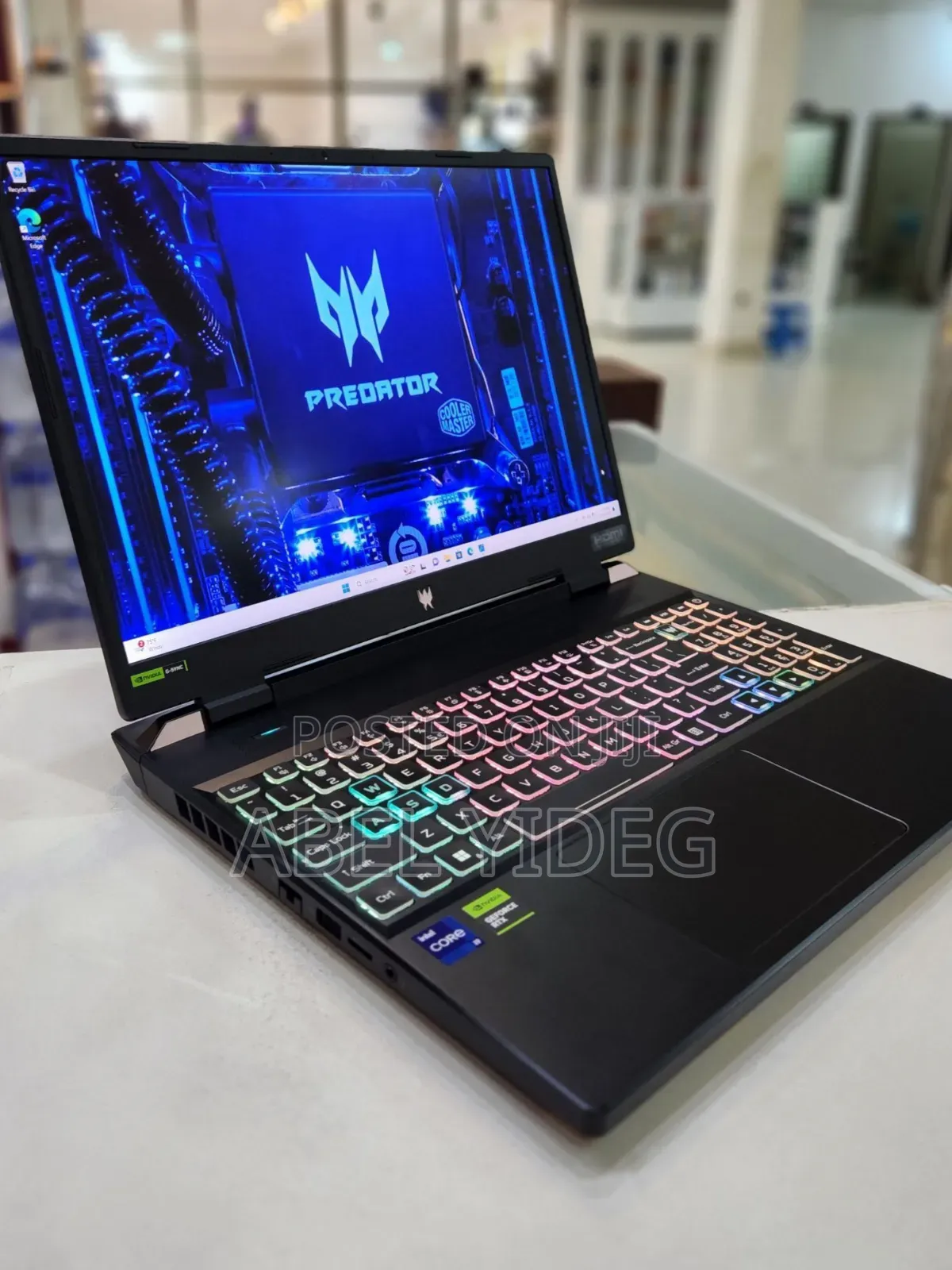 New Laptop Acer 16GB Intel Core I9 SSD 1T