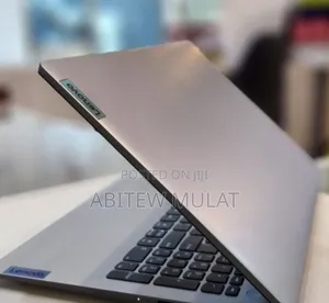 New Laptop Lenovo Ideapad 3 8GB Intel Core I5 SSD 512GB