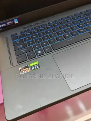 New Laptop Asus ROG Zephyrus G15 16GB AMD Ryzen 9 SSD 512GB