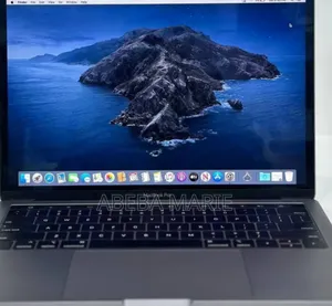Photo - New Laptop Apple MacBook Pro 2019 8GB Intel Core I5 SSD 128GB