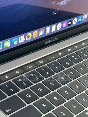 New Laptop Apple MacBook Pro 2019 8GB Intel Core I5 SSD 128GB