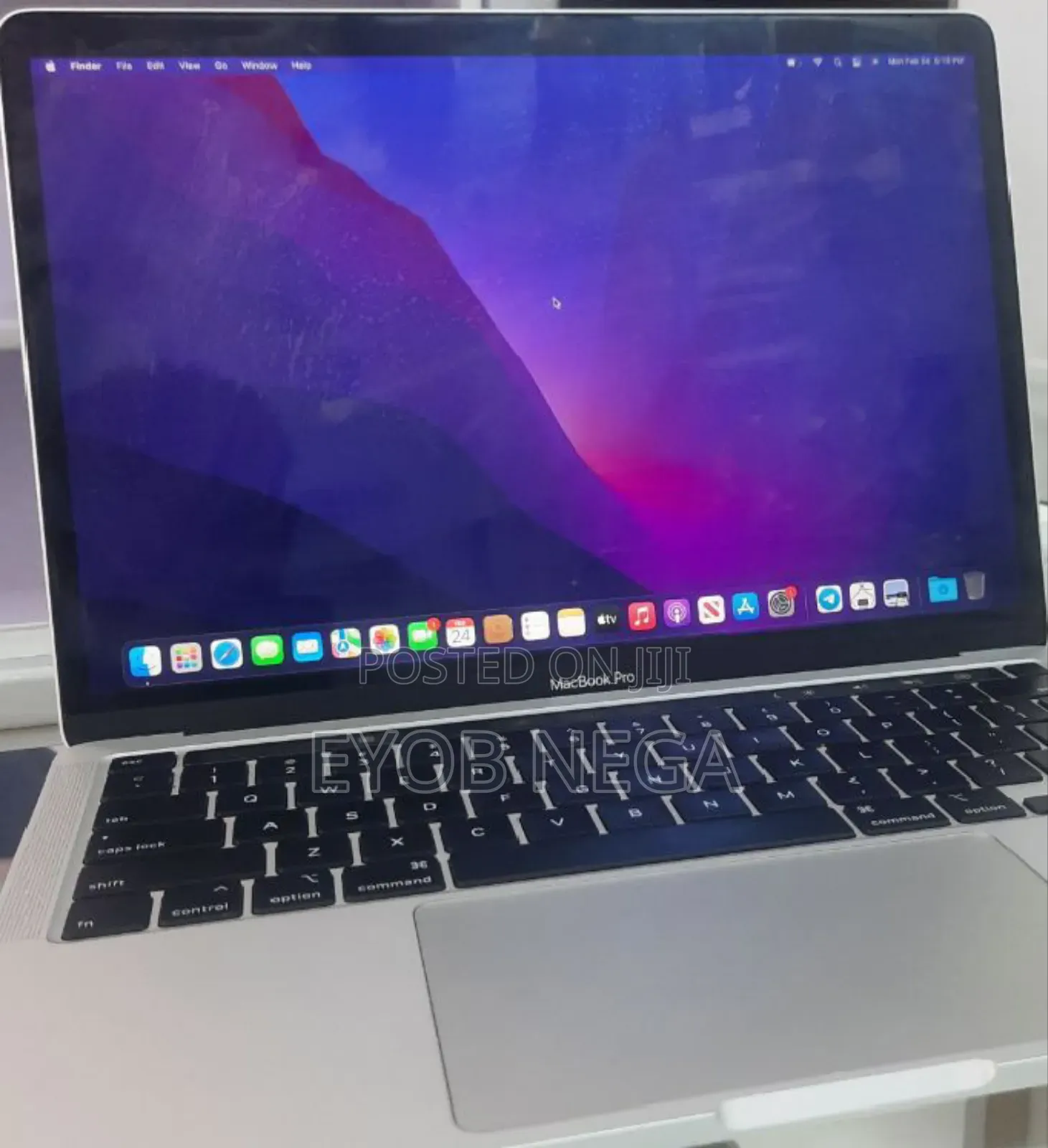 New Laptop Apple MacBook Pro 2020 16GB Intel Core I5 SSD 1T